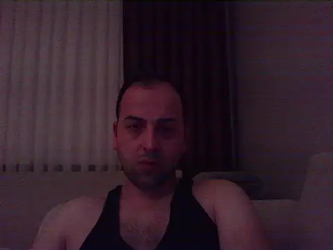 Snapshot of Yldrmm_9553 chatting on June 13, 2026, 9:24 pm Yldrmm 9553 online show from June 13, 2026, 9:24 pm