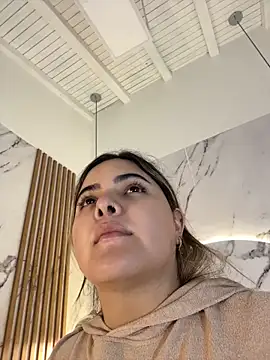 Snapshot of EVELIN_MASON chatting on June 3, 2026, 8:57 pm EVELIN MASON online show from June 3, 2026, 8:57 pm