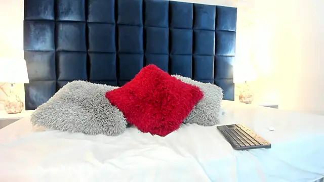 Snapshot of EVELIN_MASON chatting on June 20, 2026, 11:21 pm EVELIN MASON online show from June 20, 2026, 11:21 pm