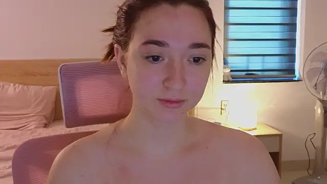 YasmineWest online show from March 29, 2026, 12:23 am