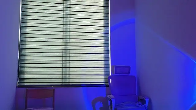 YasmineWest online show from April 11, 2026, 12:18 am