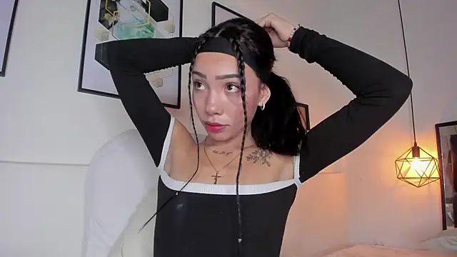 amysc online show from October 25, 2025, 1:45 pm