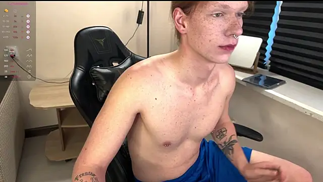 Snapshot of carthylovvve chatting on December 16, 2025, 1:26 pm carthylovvve online show from December 16, 2025, 1:26 pm