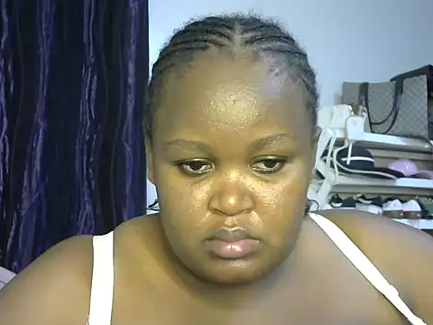 Brizzy dee online show from June 17, 2026, 7:13 pm