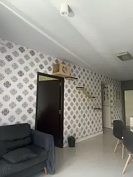 Snapshot of samilux5 chatting on November 18, 2025, 2:42 pm samilux5 online show from November 18, 2025, 2:42 pm