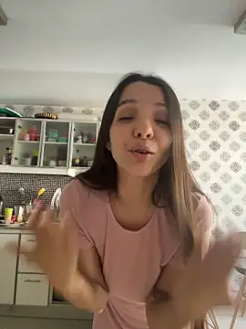 Snapshot of samilux5 chatting on November 25, 2025, 4:18 pm samilux5 online show from November 25, 2025, 4:18 pm