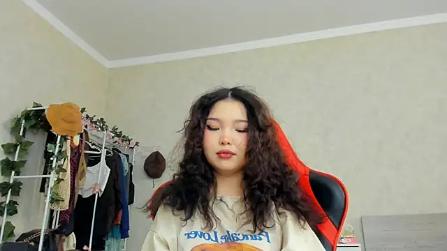 wastforu online show from March 18, 2025, 11:11 am