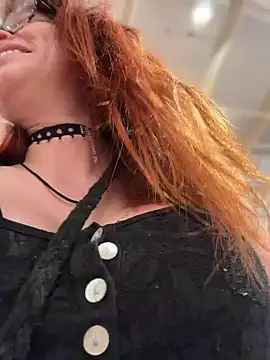 die-EinHORNY-WG online show from April 21, 2026, 9:05 am