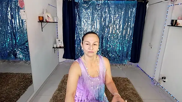 lollita 23  online show from March 24, 2026, 8:20 pm