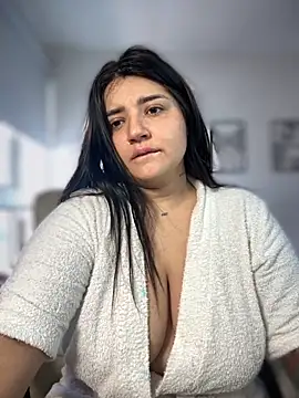 Snapshot of horny_roomiess chatting on November 21, 2025, 8:19 pm horny roomiess online show from November 21, 2025, 8:19 pm