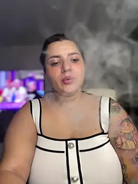 Snapshot of horny_roomiess chatting on March 21, 2025, 12:51 am horny roomiess online show from March 21, 2025, 12:51 am