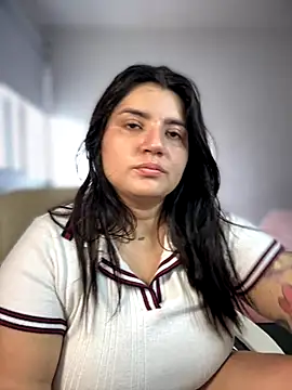 Snapshot of horny_roomiess chatting on October 13, 2025, 8:54 pm horny roomiess online show from October 13, 2025, 8:54 pm