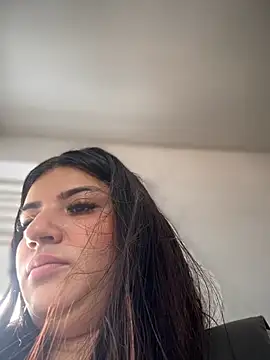 Snapshot of horny_roomiess chatting on November 3, 2025, 1:47 pm horny roomiess online show from November 3, 2025, 1:47 pm