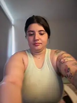 horny roomiess online show from May 9, 2026, 3:15 pm