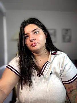 Snapshot of horny_roomiess chatting on November 14, 2025, 3:15 pm horny roomiess online show from November 14, 2025, 3:15 pm