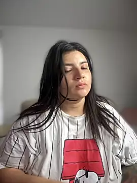 Snapshot of horny_roomiess chatting on October 4, 2025, 8:10 pm horny roomiess online show from October 4, 2025, 8:10 pm