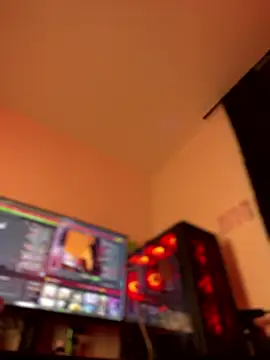 JulianaCastillo online show from January 11, 2026, 7:04 am