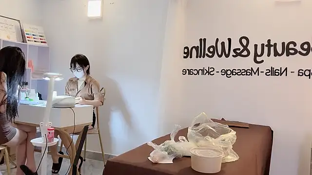 Jennie Spa online show from July 31, 2026, 3:06 am
