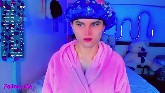 Jessica smith 1 online show from April 7, 2026, 11:12 am