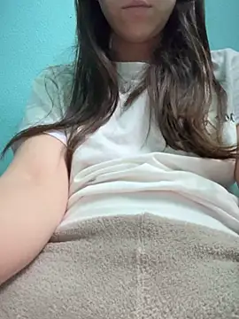 Snapshot of rossana99_ chatting on April 19, 2026, 10:16 am rossana99 online show from April 19, 2026, 10:16 am