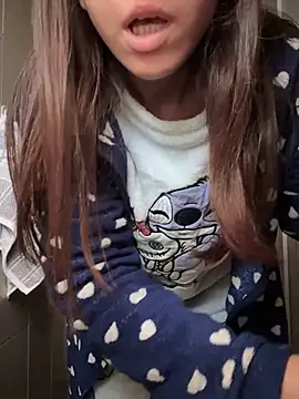 rossana99  online show from December 22, 2024, 1:00 pm