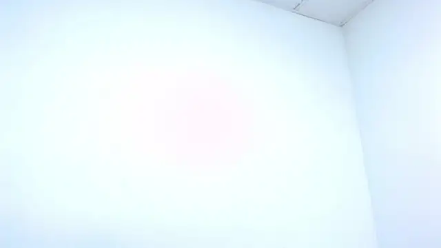 Snapshot of CrushOnMe_ chatting on December 4, 2025, 4:00 am CrushOnMe online show from December 4, 2025, 4:00 am