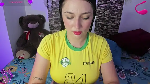 Snapshot of linda_montoya chatting on October 23, 2025, 10:41 pm linda montoya online show from October 23, 2025, 10:41 pm