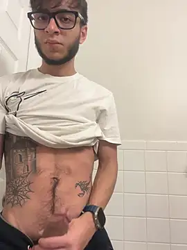 Snapshot of alejdrip chatting on January 12, 2025, 7:43 am alejdrip online show from January 12, 2025, 7:43 am