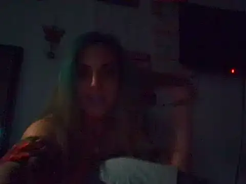 Snapshot of StripKi chatting on January 12, 2025, 10:34 am StripKi online show from January 12, 2025, 10:34 am