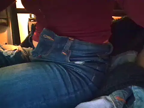 Snapshot of StripKi chatting on March 12, 2025, 7:04 pm StripKi online show from March 12, 2025, 7:04 pm