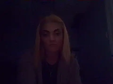 Snapshot of StripKi chatting on March 12, 2025, 5:35 am StripKi online show from March 12, 2025, 5:35 am