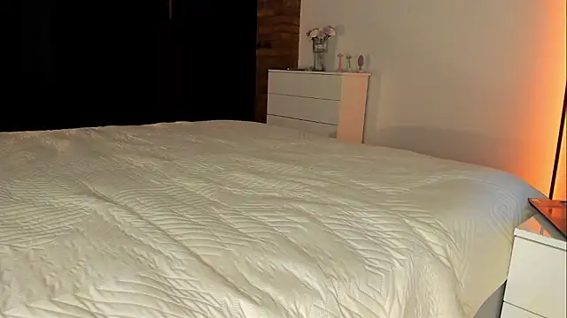 Snapshot of Rachel_Rey chatting on February 25, 2026, 6:41 pm Rachel Rey online show from February 25, 2026, 6:41 pm