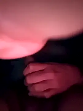 Snapshot of efren13 chatting on October 8, 2025, 4:29 pm efren13 online show from October 8, 2025, 4:29 pm