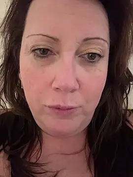 Snapshot of xsexycurvymilf chatting on February 10, 2025, 12:29 pm xsexycurvymilf online show from February 10, 2025, 12:29 pm