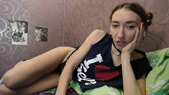 Fire  Foxx online show from December 15, 2024, 12:17 pm