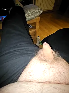 Snapshot of hotdog4you2 chatting on March 3, 2026, 10:50 pm hotdog4you2 online show from March 3, 2026, 10:50 pm