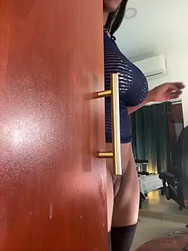 ivannapretyts online show from April 17, 2026, 4:10 pm