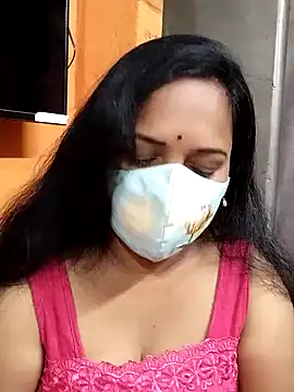 Snapshot of Susma-Telugu chatting on February 7, 2025, 8:20 pm Susma-Telugu online show from February 7, 2025, 8:20 pm