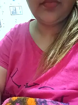  Redwine  online show from March 8, 2025, 6:26 pm