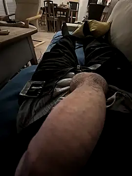 Snapshot of MarkBigDick35 chatting on December 16, 2024, 8:05 pm MarkBigDick35 online show from December 16, 2024, 8:05 pm