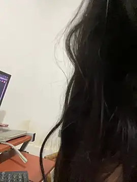 Snapshot of valentinesexx chatting on May 25, 2026, 7:07 am valentinesexx online show from May 25, 2026, 7:07 am