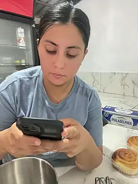 Snapshot of valentinesexx chatting on February 18, 2025, 10:25 pm valentinesexx online show from February 18, 2025, 10:25 pm