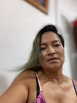 Jlo 69 online show from April 4, 2026, 5:52 pm