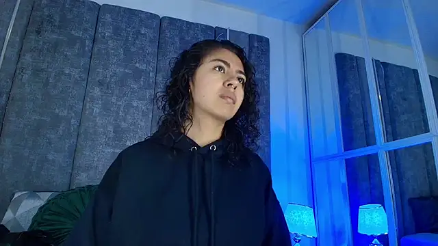 Amareto  online show from March 25, 2026, 11:09 am