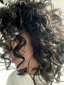 Amareto  online show from September 22, 2025, 1:11 am