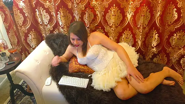 Snapshot of Lily_Leigh1 chatting on February 27, 2025, 2:54 pm Lily Leigh1 online show from February 27, 2025, 2:54 pm