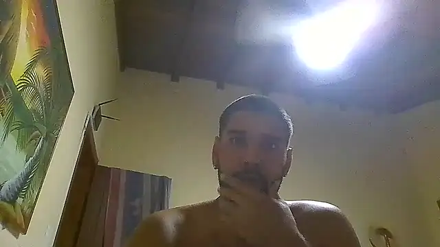 Snapshot of Luksmen chatting on March 11, 2025, 10:42 pm Luksmen online show from March 11, 2025, 10:42 pm