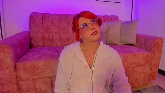 Snapshot of Juliana_Saenzz chatting on September 11, 2025, 1:49 am Juliana Saenzz online show from September 11, 2025, 1:49 am