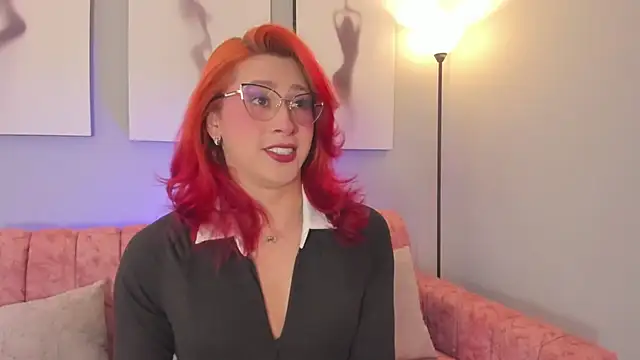 Snapshot of Juliana_Saenzz chatting on September 18, 2025, 11:46 am Juliana Saenzz online show from September 18, 2025, 11:46 am