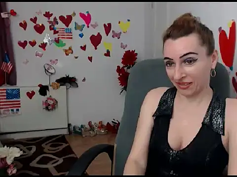 EvelynAngell online show from January 29, 2025, 1:49 pm